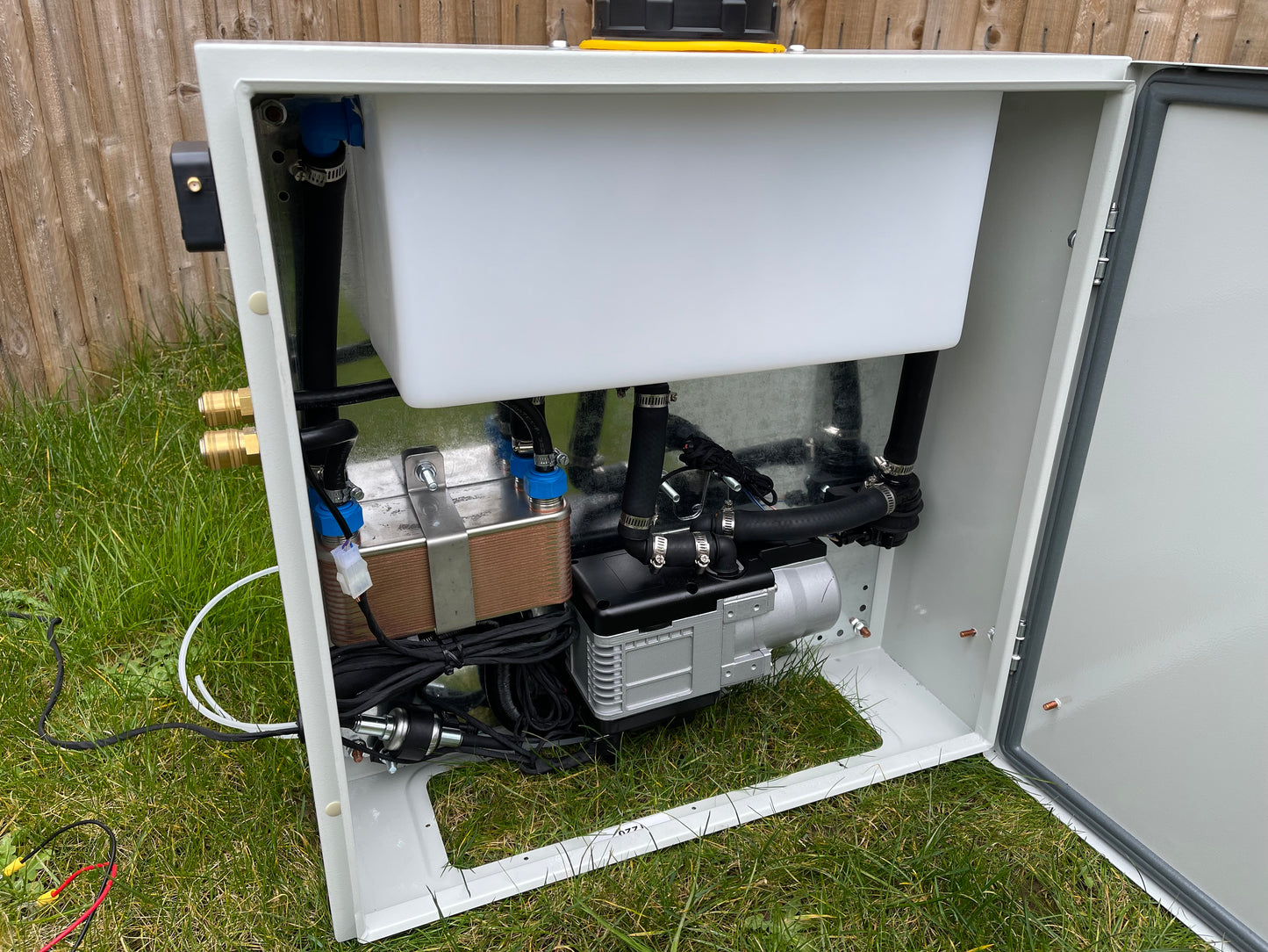 Pure heat systems 6kw (unbranded) diesel window cleaning water heater